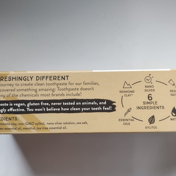 Earthpaste Wintergreen - Picture 3 of 3